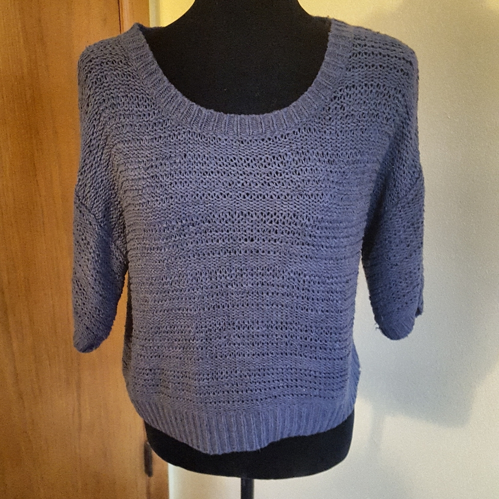 Simple Blue Sweater - Picture 3 of 6
